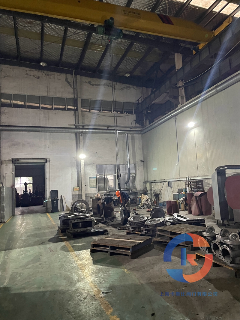 上?？ㄋ贡乳y門有限公司擁有集科研、設(shè)計制造、銷售服務(wù)于一體的綜合性企業(yè)。主要產(chǎn)品：閘閥，截止閥，止回閥，安全閥，疏水閥，隔膜閥，減壓閥，球閥，柱塞閥，蝶閥，防爆閥門，電動閥門，氣動閥門，水力控制閥，化工通用閥門等，閥門可采用手動、電動、齒輪傳動、氣動等各種驅(qū)動裝置。咨詢電話：17317980153（微信同號）