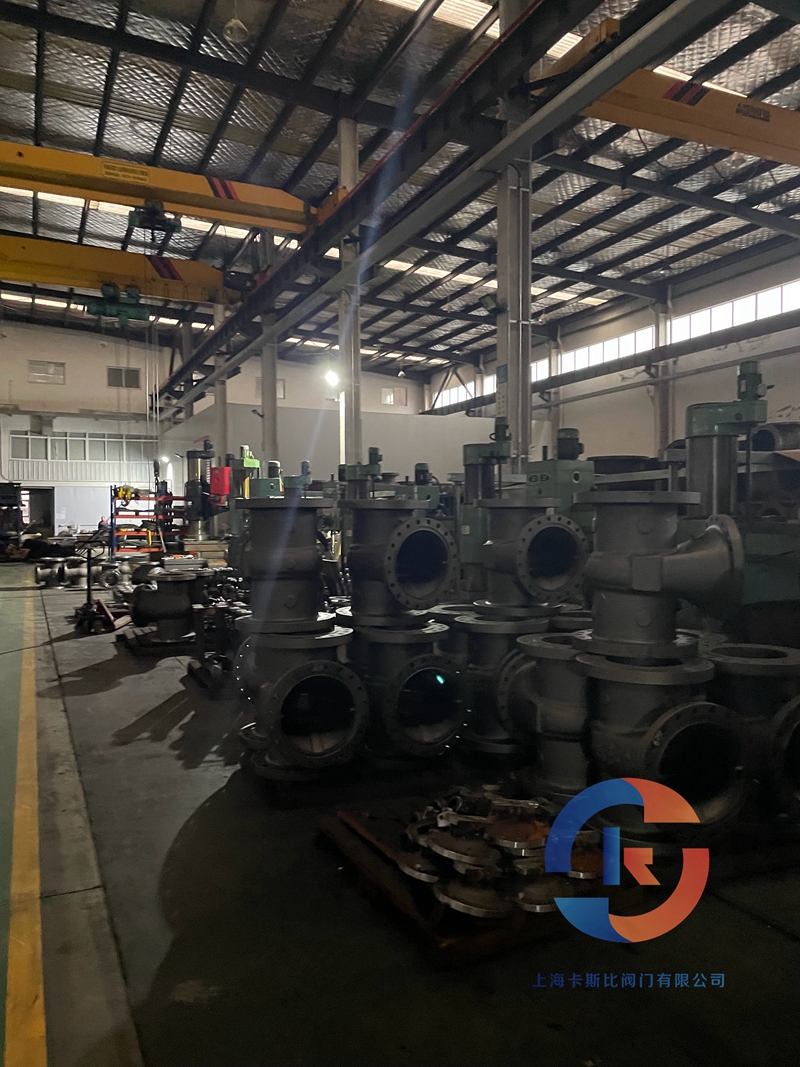 上?？ㄋ贡乳y門有限公司擁有集科研、設(shè)計(jì)制造、銷售服務(wù)于一體的綜合性企業(yè)。主要產(chǎn)品：閘閥，截止閥，止回閥，安全閥，疏水閥，隔膜閥，減壓閥，球閥，柱塞閥，蝶閥，防爆閥門，電動(dòng)閥門，氣動(dòng)閥門，水力控制閥，化工通用閥門等，閥門可采用手動(dòng)、電動(dòng)、齒輪傳動(dòng)、氣動(dòng)等各種驅(qū)動(dòng)裝置。咨詢電話：17317980153（微信同號(hào)）