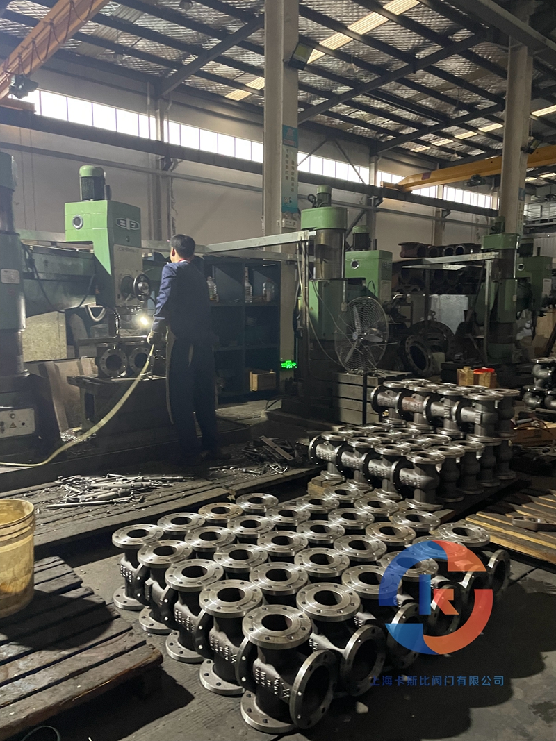 上?？ㄋ贡乳y門有限公司擁有集科研、設(shè)計制造、銷售服務(wù)于一體的綜合性企業(yè)。主要產(chǎn)品：閘閥，截止閥，止回閥，安全閥，疏水閥，隔膜閥，減壓閥，球閥，柱塞閥，蝶閥，防爆閥門，電動閥門，氣動閥門，水力控制閥，化工通用閥門等，閥門可采用手動、電動、齒輪傳動、氣動等各種驅(qū)動裝置。咨詢電話：17317980153（微信同號）